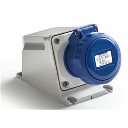 BASE MURAL CETAC 2X32A T.T.                       