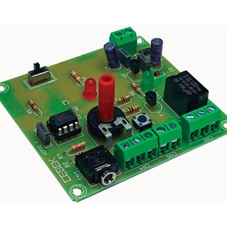 CEBEK TR21 REPRODUCTOR MP3 5W MICRO SD            