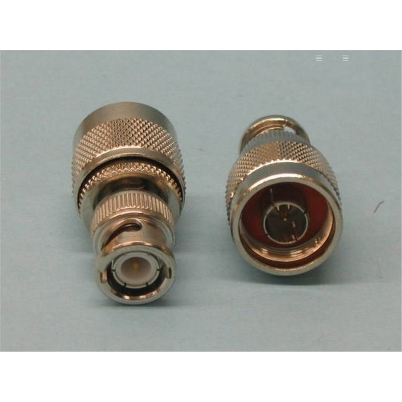 ADAPTADOR N M/BNC M                               
