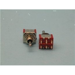 CONMUTADOR PALANCA 3X2 RETORNO .0.                